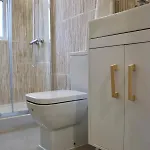 Apartment Entire Family Vacation . Wifi . Free Parking Leeds (West Yorkshire)
