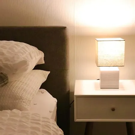 Entire Family Vacation . Wifi . Free Parking Apartament Leeds (West Yorkshire)