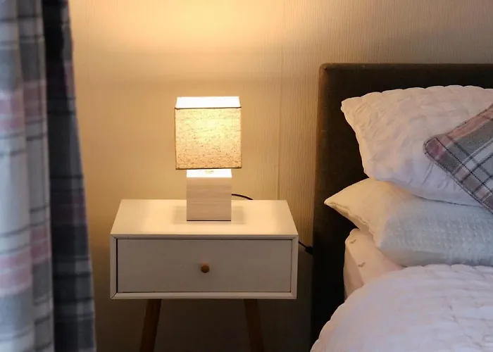 Entire Family Vacation . Wifi . Free Parking * Leeds (West Yorkshire)