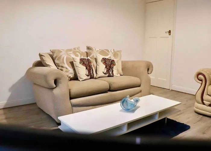 Appartement Entire Family Vacation . Wifi . Free Parking Leeds (West Yorkshire)