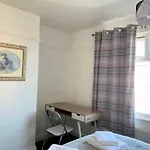 公寓 Entire Family Vacation . Wifi . Free Parking